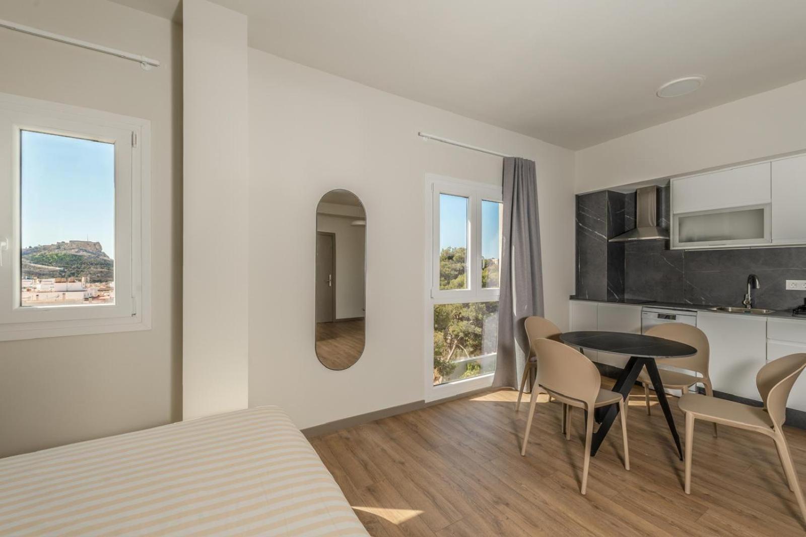 L'Alcor Aparthotel Alicante Exterior photo